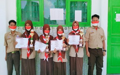 SMK DARUL MA'WA berahsil meraih beberapa piala dari peringatan HUT Pramuka ke-59 yang diadakan kwarran Plumpang